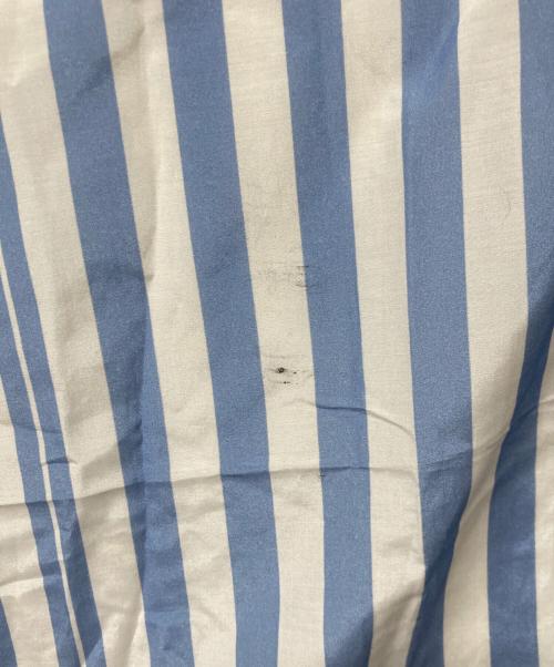 maison kitsune（メゾンキツネ）MAISON KITSUNE (メゾンキツネ) スカーフ ホワイト×ブルーの古着・服飾アイテム