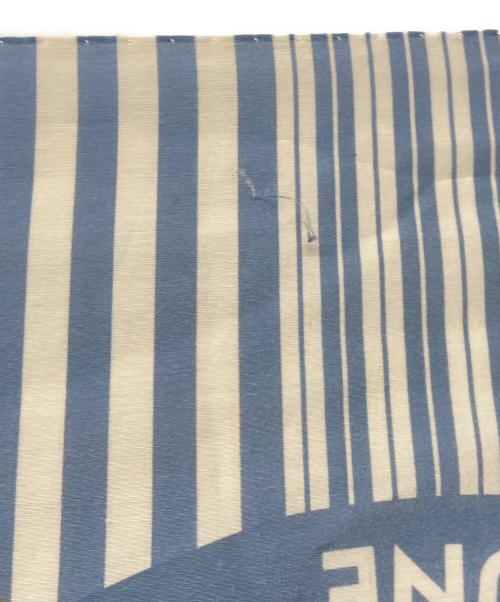 maison kitsune（メゾンキツネ）MAISON KITSUNE (メゾンキツネ) スカーフ ホワイト×ブルーの古着・服飾アイテム