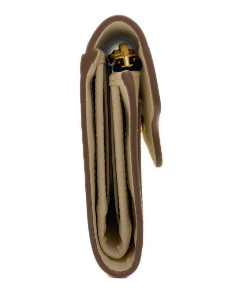 MARNI（マルニ）MARNI (マルニ) サフィアーノ カーフスキン ウォレット アイボリーの古着・服飾アイテム