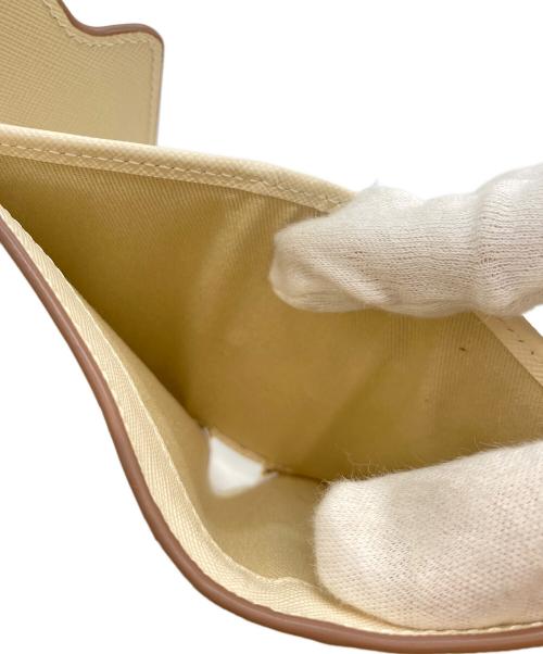 MARNI（マルニ）MARNI (マルニ) サフィアーノ カーフスキン ウォレット アイボリーの古着・服飾アイテム