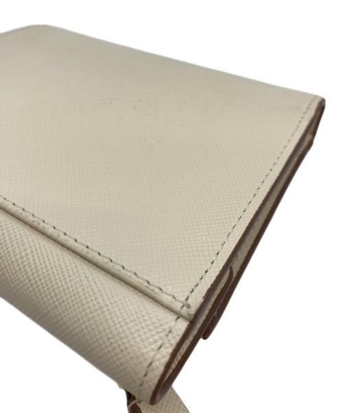 MARNI（マルニ）MARNI (マルニ) サフィアーノ カーフスキン ウォレット アイボリーの古着・服飾アイテム