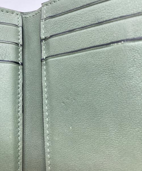 LOEWE（ロエベ）LOEWE (ロエベ) スモールバーティカルウォレット グレー×グリーンの古着・服飾アイテム