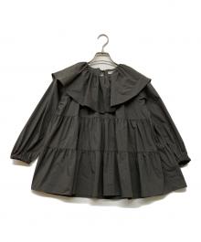 YORI（ヨリ）の古着「フリルカラーティアードブラウス」｜チャコールグレー