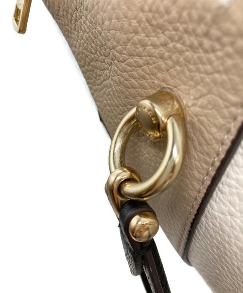 COACH（コーチ）COACH (コーチ) ケイシー サッチェル カラーブロック ベージュ×アイボリーの古着・服飾アイテム