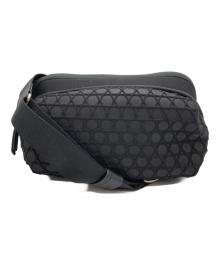 laquoh（ラクーオ）の古着「ボンディングショルダーバッグ」｜ブラック