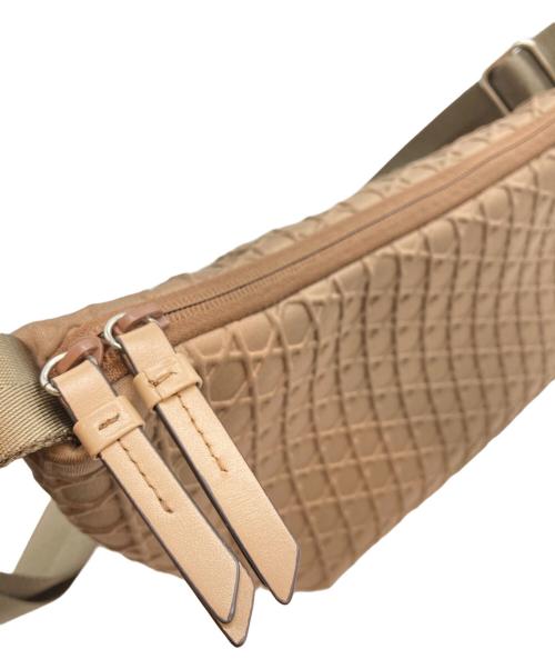 laquoh（ラクーオ）LAQUOH (ラクーオ) ボンディングショルダーバッグ ブラウンの古着・服飾アイテム