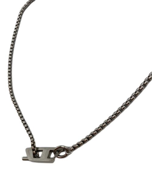 DIESEL（ディーゼル）DIESEL (ディーゼル) ロゴプレートネックレス シルバーの古着・服飾アイテム
