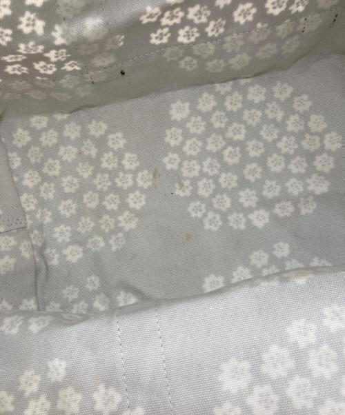 marimekko（マリメッコ）marimekko (マリメッコ) Pukettiトートバッグ(プケッティ トートバッグ) ホワイト×ブラックの古着・服飾アイテム