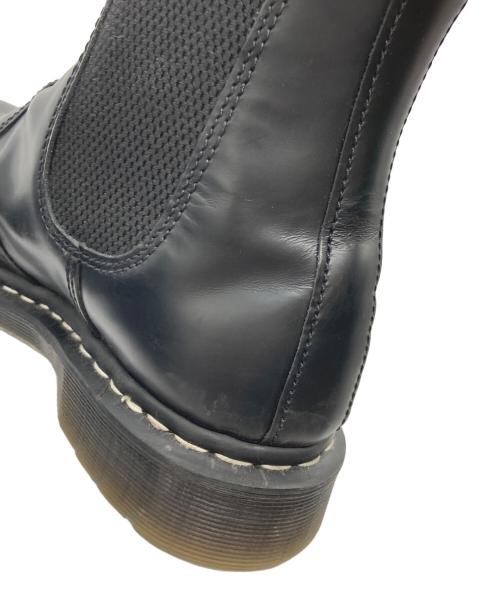Dr.Martens（ドクターマーチン）Dr.Martens (ドクターマーチン) 【APAC限定】2976 ホワイトステッチ チェルシーブーツ ブラック サイズ:UK7の古着・服飾アイテム