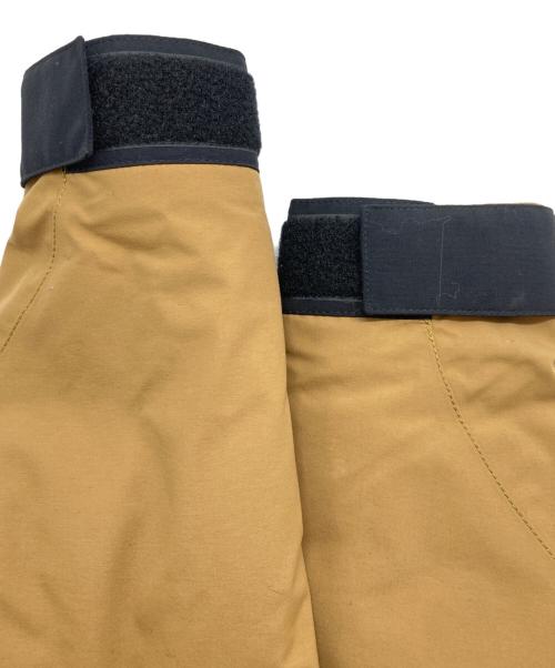 THE NORTH FACE（ザ ノース フェイス）THE NORTH FACE (ザ ノース フェイス) Mountain Down Jacket ベージュ×ブラック サイズ:XSの古着・服飾アイテム