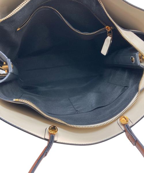 EPOR（エポール）EPOR (エポール) Y bag Large(ワイ バッグ ラージ) ベージュの古着・服飾アイテム