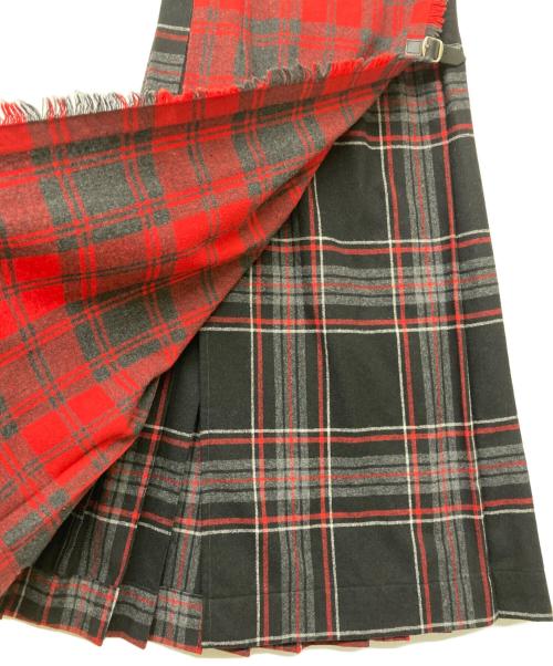 O'NEIL OF DUBLIN（オニールオブダブリン）O'NEIL OF DUBLIN (オニールオブダブリン) ウールブレンドチェックベルテッドプリーツラップスカート レッド×ブラック×グレー サイズ:38の古着・服飾アイテム