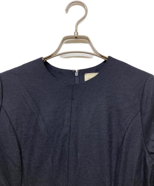 UNITED ARROWS TOKYO（ユナイテッドアローズトウキョウ）UNITED ARROWS TOKYO (ユナイテッドアローズトウキョウ) ウールワンピース ネイビー サイズ:SIZE36 未使用品の古着・服飾アイテム