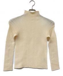 ISSEY MIYAKE（イッセイミヤケ）の古着「ハイネックプリーツカットソー」｜アイボリー