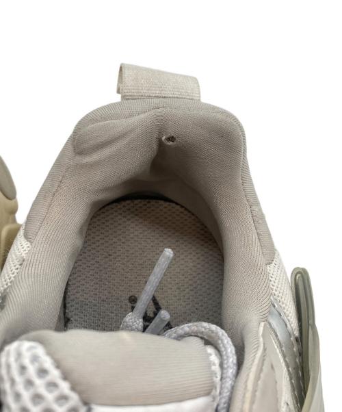 NIKE（ナイキ）NIKE (ナイキ) W V2K RUN SUMMIT WHITE/METALLIC SILVER/ウィメンズ ブイツーケー ラン サミットホワイト / メタリックシルバー ホワイト×ブラック サイズ:25の古着・服飾アイテム