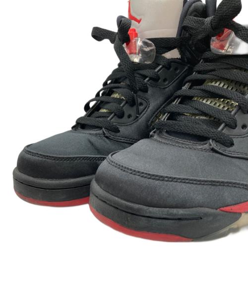 NIKE（ナイキ）NIKE (ナイキ) AIR JORDAN 5 RETRO BLACK/UNIVERSITY RED ブラック×レッド サイズ:27の古着・服飾アイテム