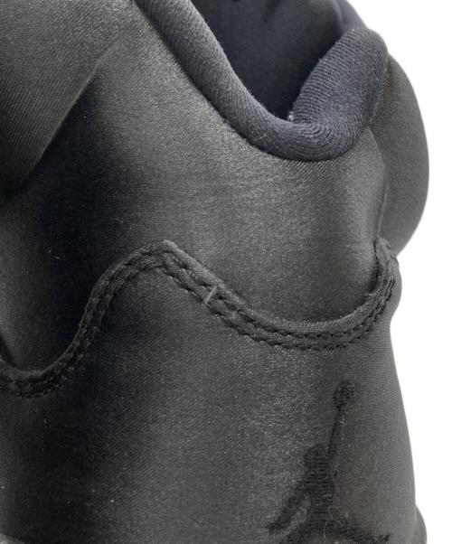 NIKE（ナイキ）NIKE (ナイキ) AIR JORDAN 5 RETRO BLACK/UNIVERSITY RED ブラック×レッド サイズ:27の古着・服飾アイテム