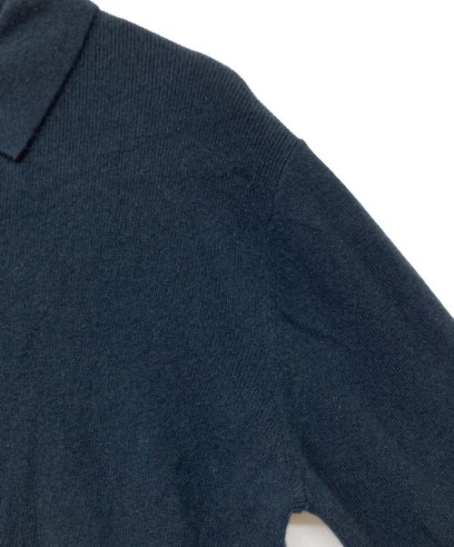 COS（コス）COS (コス) カシミヤニットポロシャツ ネイビー サイズ:sizeMの古着・服飾アイテム