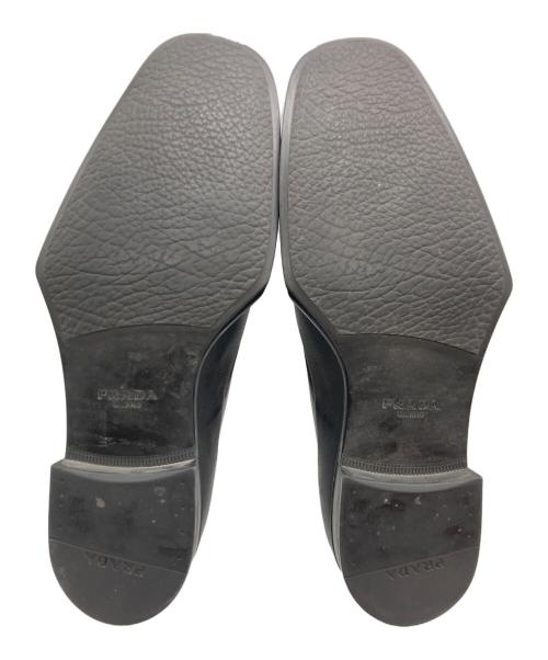 PRADA（プラダ）PRADA (プラダ) ブラッシュドレザー ダービーシューズ ブラウン×ブラック サイズ:SIZE 9の古着・服飾アイテム