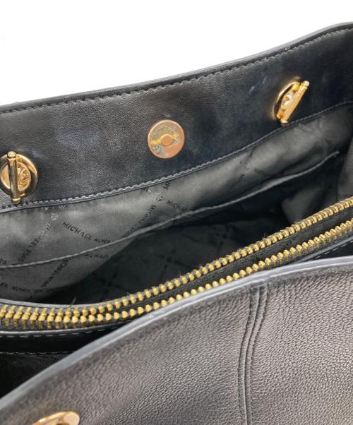 MICHAEL KORS（マイケル・コース）MICHAEL KORS (マイケル・コース) チェーントートバッグ ブラックの古着・服飾アイテム