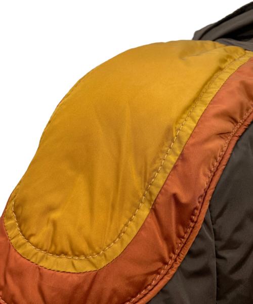 GUCCI（グッチ）GUCCI (グッチ) GGエンボスアーム カラーブロック中綿ジャケット ブラウン×オレンジ サイズ:size42の古着・服飾アイテム
