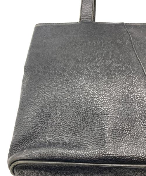 BURBERRY（バーバリー）BURBERRY (バーバリー) 裏ノバチェックシボ革レザーハンドバッグ ブラックの古着・服飾アイテム