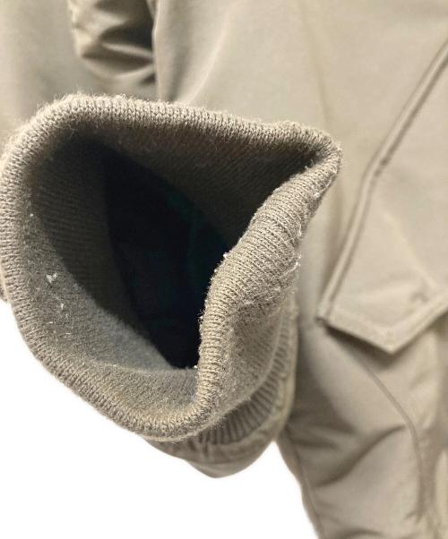 AVIREX（アヴィレックス）AVIREX (アヴィレックス) フーデッドジャケット オリーブ サイズ:SIZELの古着・服飾アイテム