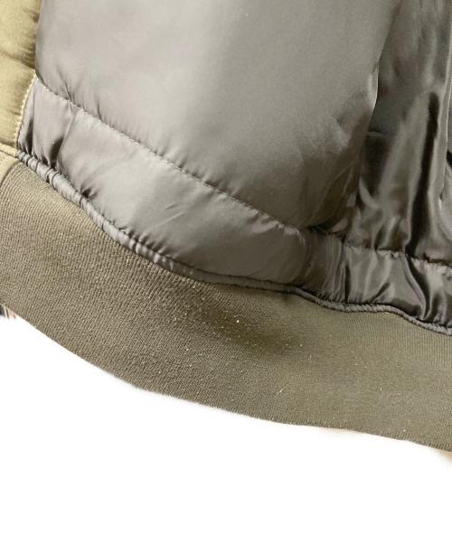 AVIREX（アヴィレックス）AVIREX (アヴィレックス) フーデッドジャケット オリーブ サイズ:SIZELの古着・服飾アイテム