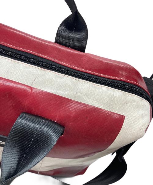 FREITAG（フライターグ）FREITAG (フライターグ) 【廃盤モデル】 BEN 2WAY ショルダーバッグ ホワイト×レッドの古着・服飾アイテム