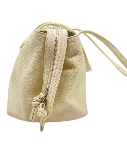 VASIC（ヴァジック）VASIC (ヴァジック) GRAF MINI MINI アイボリーの古着・服飾アイテム