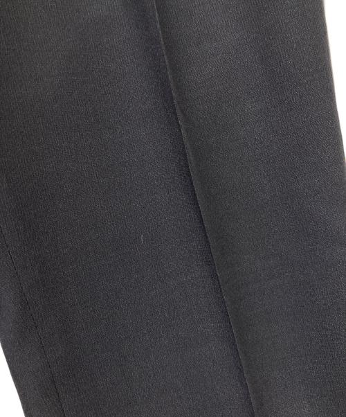 ARMANI COLLEZIONI（アルマーニ コレツィオーニ）ARMANI COLLEZIONI (アルマーニ コレツィオーニ) セットアップスーツ ブラック サイズ:ーの古着・服飾アイテム