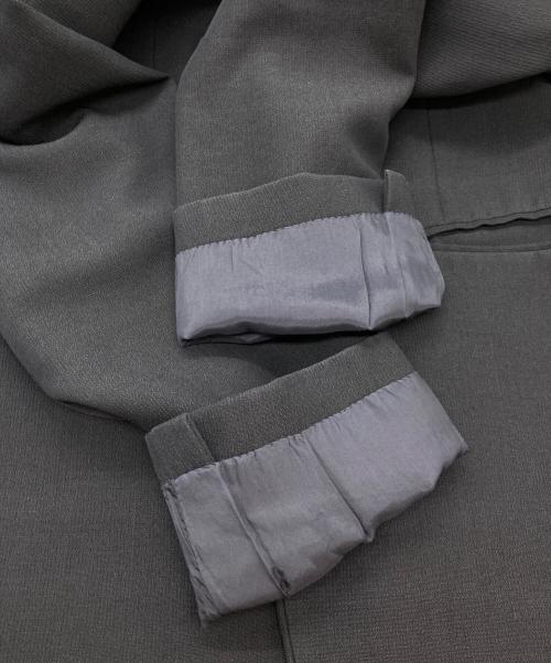 ARMANI COLLEZIONI（アルマーニ コレツィオーニ）ARMANI COLLEZIONI (アルマーニ コレツィオーニ) セットアップスーツ ブラック サイズ:ーの古着・服飾アイテム