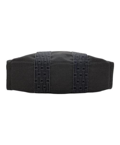 HERMES（エルメス）HERMES (エルメス) エールラインPM グレーの古着・服飾アイテム