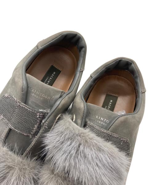 MACKINTOSH LONDON（マッキントッシュ ロンドン）MACKINTOSH LONDON (マッキントッシュ ロンドン) スニーカー グレー サイズ:SIZE22.5㎝の古着・服飾アイテム