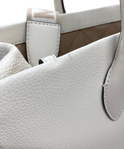 MICHAEL KORS（マイケル・コース）MICHAEL KORS (マイケル・コース) ミレラ ミディアム ペブルドレザー アイボリーの古着・服飾アイテム