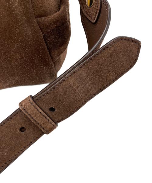 PRADA（プラダ）PRADA (プラダ) コーヒースウェードショルダーバッグ ブラウンの古着・服飾アイテム