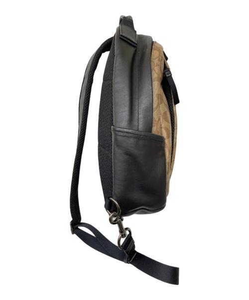 COACH（コーチ）COACH (コーチ) シグネチャーコーティングキャンバスボディバッグ ベージュ×ブラックの古着・服飾アイテム