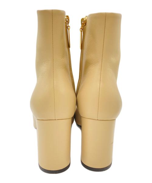 Saint Laurent Paris（サンローランパリ）Saint Laurent Paris (サンローランパリ) サイドジップブーツ ベージュ サイズ:SIZE 37の古着・服飾アイテム