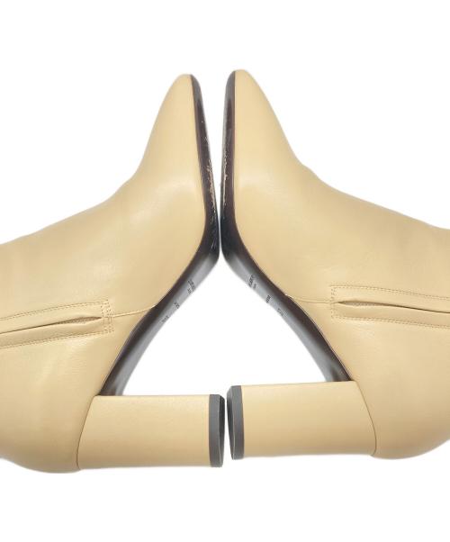 Saint Laurent Paris（サンローランパリ）Saint Laurent Paris (サンローランパリ) サイドジップブーツ ベージュ サイズ:SIZE 37の古着・服飾アイテム