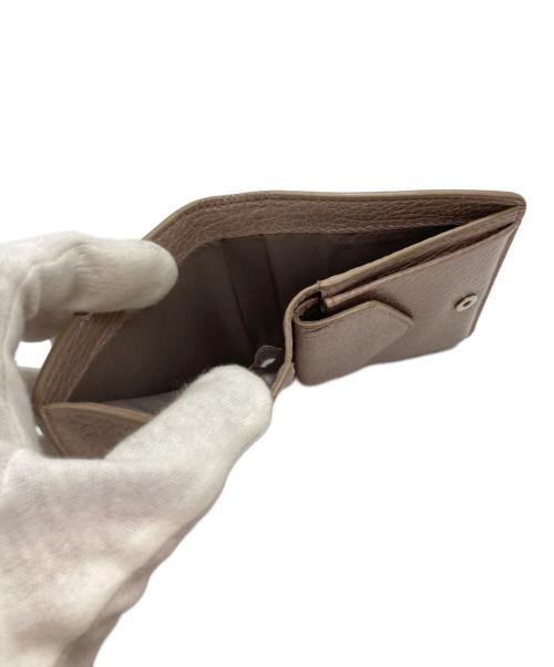 Maison Margiela（メゾンマルジェラ）Maison Margiela (メゾンマルジェラ) 四つタグ2つ折り財布 グレーの古着・服飾アイテム