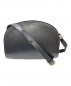 A.P.C.アーペーセー）の古着「ハーフムーン レザーショルダーバッグ」｜ブラック