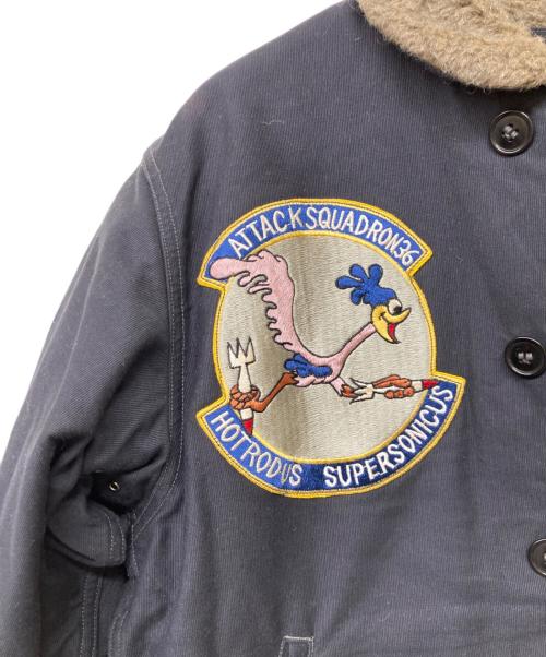 BUZZ RICKSON'S（バズリクソンズ）Buzz Rickson's (バズリクソンズ) VA-36 Looney Tunes Road Runner  N-1DECK JACKET/ルーニーチューンズロードランナー エヌワンデッキジャケット ネイビー サイズ:40の古着・服飾アイテム