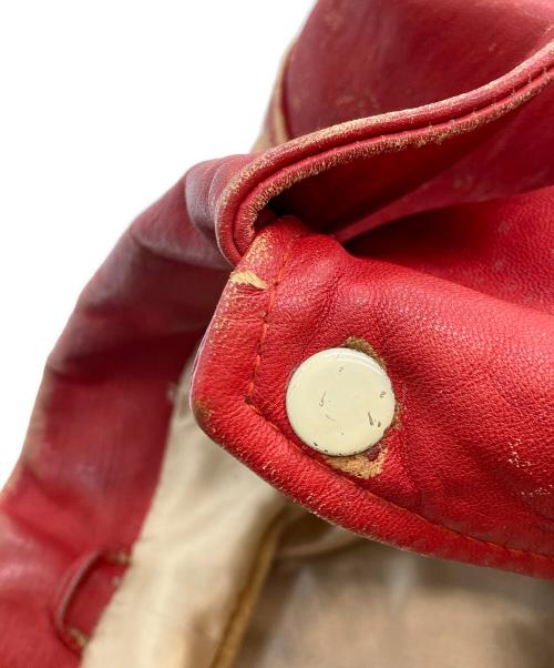 Lee TREVOR（リー トレヴォー）Lee TREVOR (リー トレヴォー) 古着 Sport Chiet レッド サイズ:Sの古着・服飾アイテム