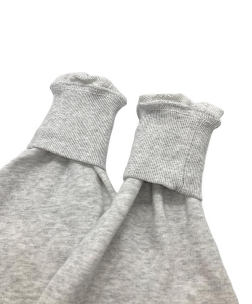 freada（フリーダ）Freada (フリーダ) クロスステッチ刺繍カレッジスウェット ホワイト サイズ:不明の古着・服飾アイテム