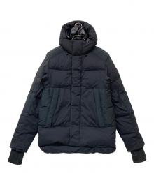CANADA GOOSE（カナダグース）の古着「ARMSTRONG HOODY」｜ブラック