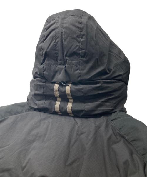 CANADA GOOSE（カナダグース）CANADA GOOSE (カナダグース) ARMSTRONG HOODY ブラック サイズ:SIZE Mの古着・服飾アイテム