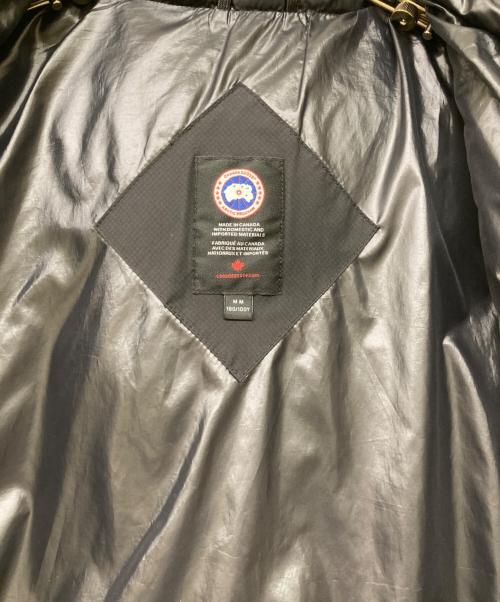 CANADA GOOSE（カナダグース）CANADA GOOSE (カナダグース) ARMSTRONG HOODY ブラック サイズ:SIZE Mの古着・服飾アイテム