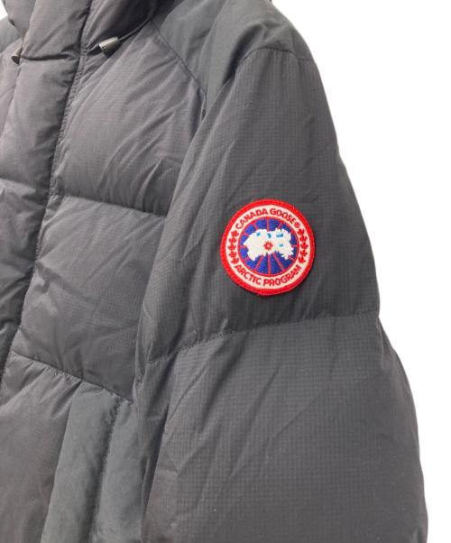 CANADA GOOSE（カナダグース）CANADA GOOSE (カナダグース) ARMSTRONG HOODY ブラック サイズ:SIZE Mの古着・服飾アイテム
