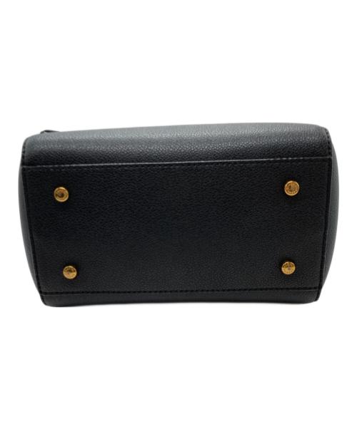 CHARLES & KEITH（チャールズアンドキース）CHARLES & KEITH (チャールズアンドキース) ダブルハンドル トラペーズトートバッグ ブラックの古着・服飾アイテム
