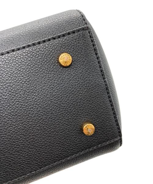 CHARLES & KEITH（チャールズアンドキース）CHARLES & KEITH (チャールズアンドキース) ダブルハンドル トラペーズトートバッグ ブラックの古着・服飾アイテム
